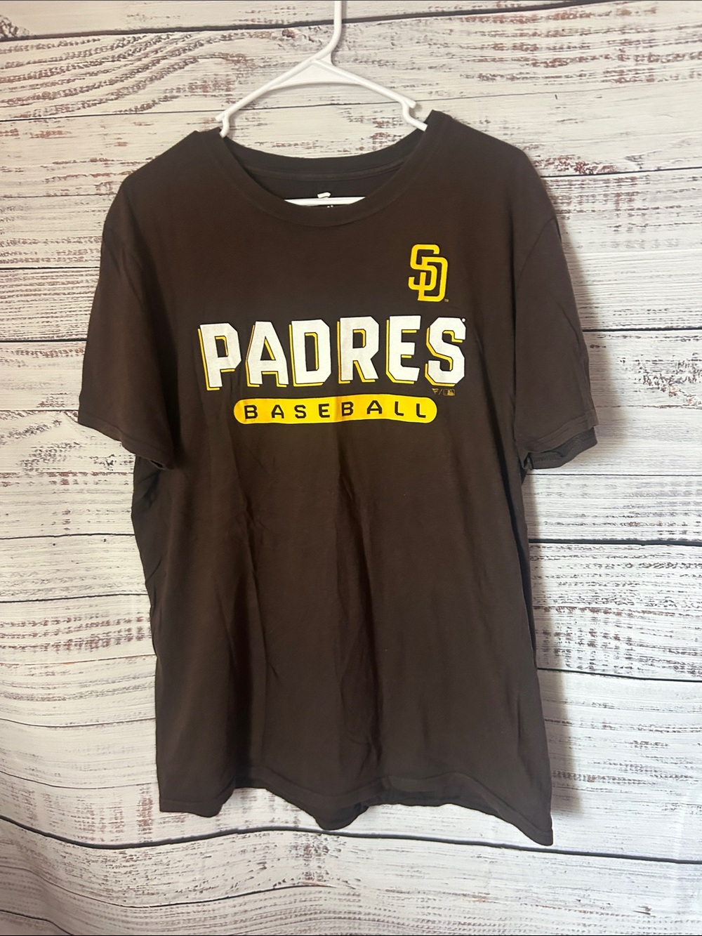 Fanatics Brown San Diego Padres Baseball T-Shirt size large